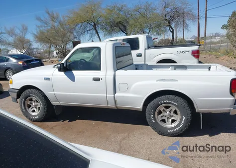 2000 Mazda B3000 Se/Sx z USA, uszkodzony, nr VIN 4F4YR12V1YTM25574